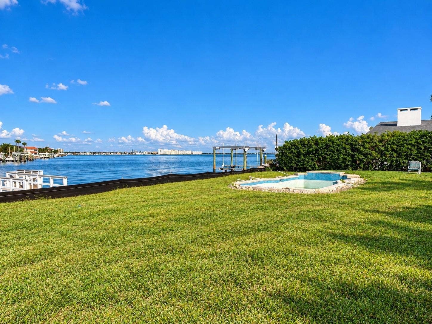 5407 PALI WAY, St Pete Beach, FL 33706 5407 PALI WAY, St Pete Beach, FL 33706