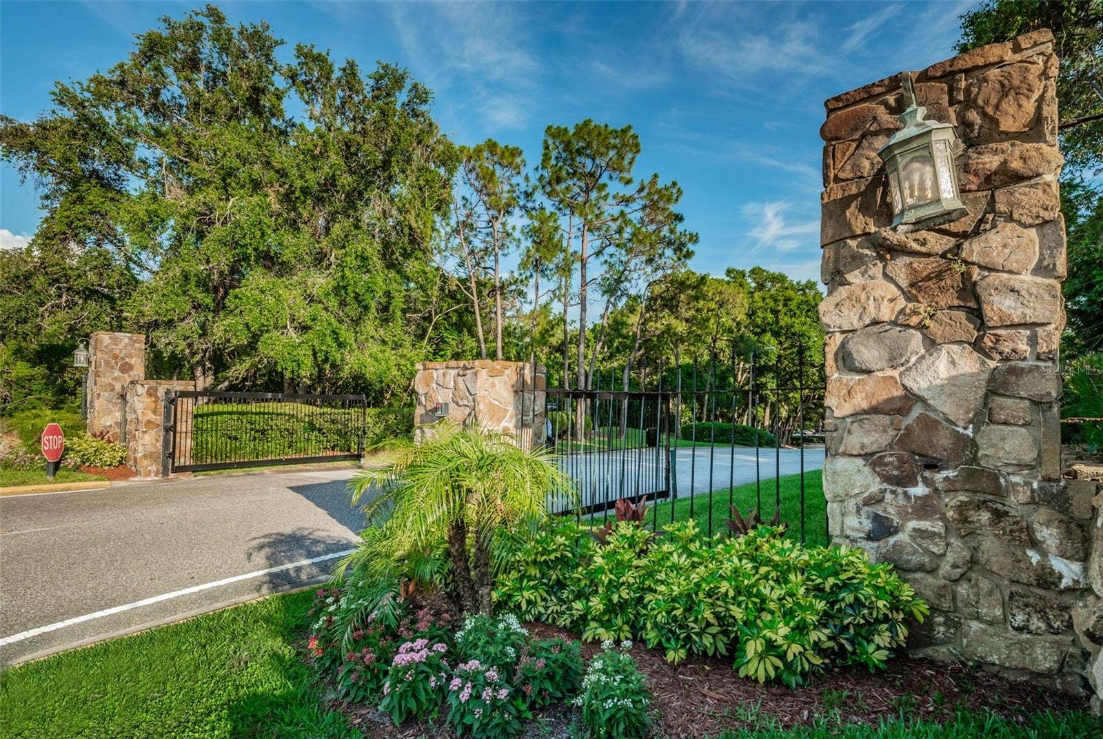 36750 US HIGHWAY 19 N, #3-209, Palm Harbor, FL 34683 36750 US HIGHWAY 19 N, #3-209, Palm Harbor, FL 34683