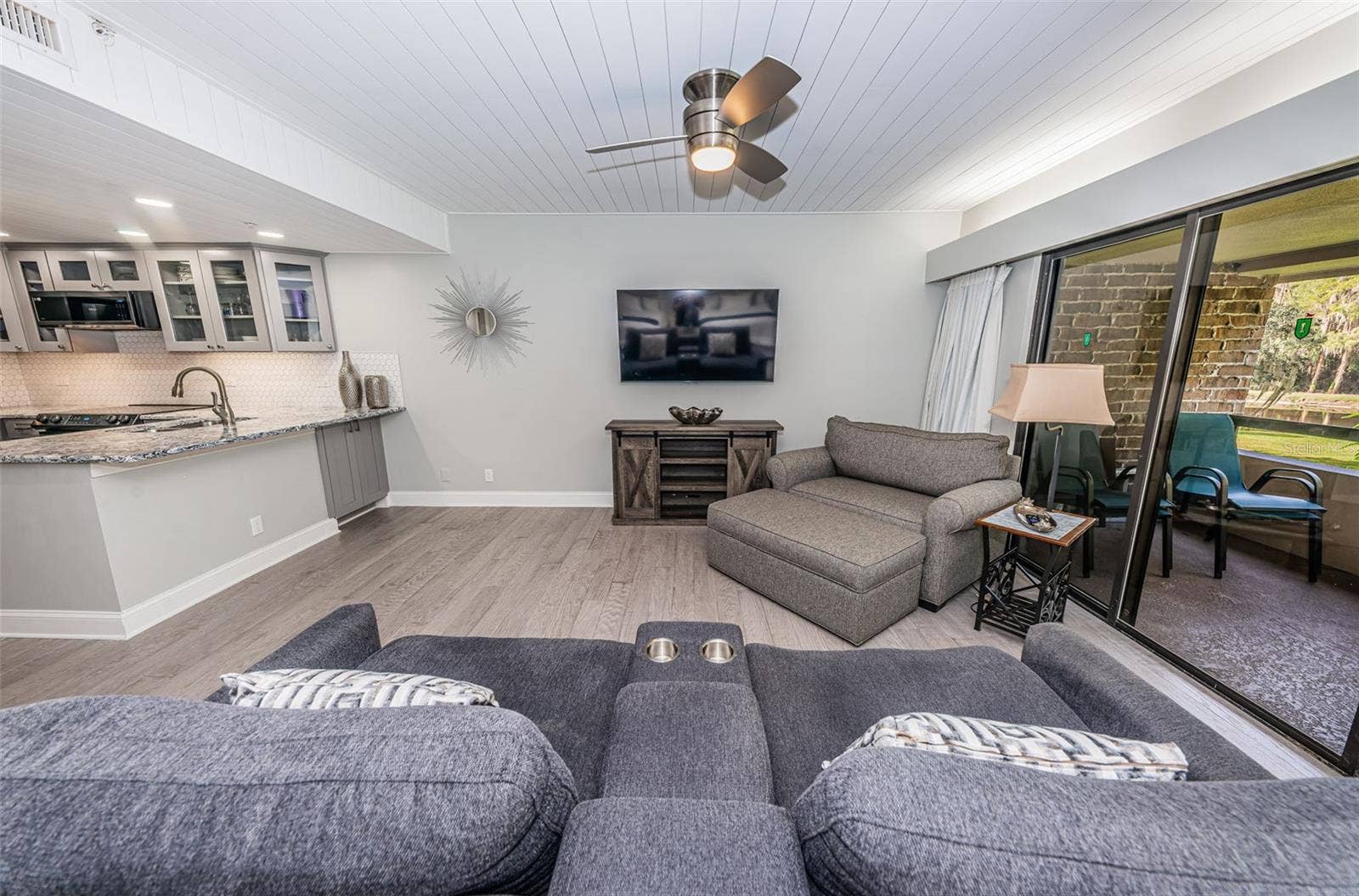 36750 US HIGHWAY 19 N, #3-209, Palm Harbor, FL 34683 36750 US HIGHWAY 19 N, #3-209, Palm Harbor, FL 34683