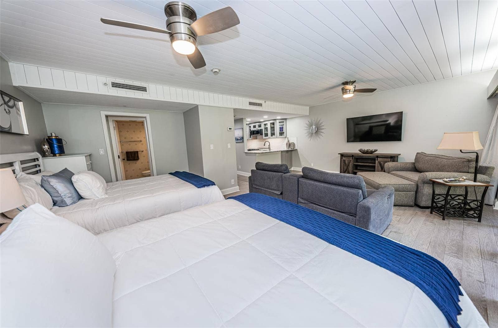 36750 US HIGHWAY 19 N, #3-209, Palm Harbor, FL 34683 36750 US HIGHWAY 19 N, #3-209, Palm Harbor, FL 34683