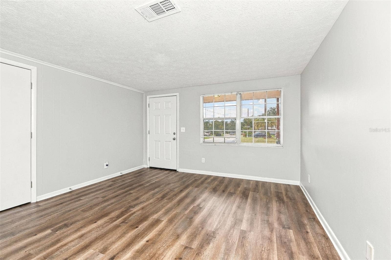 512 BLAIRMORE BOULEVARD W, Orange Park, FL 32073 512 BLAIRMORE BOULEVARD W, Orange Park, FL 32073