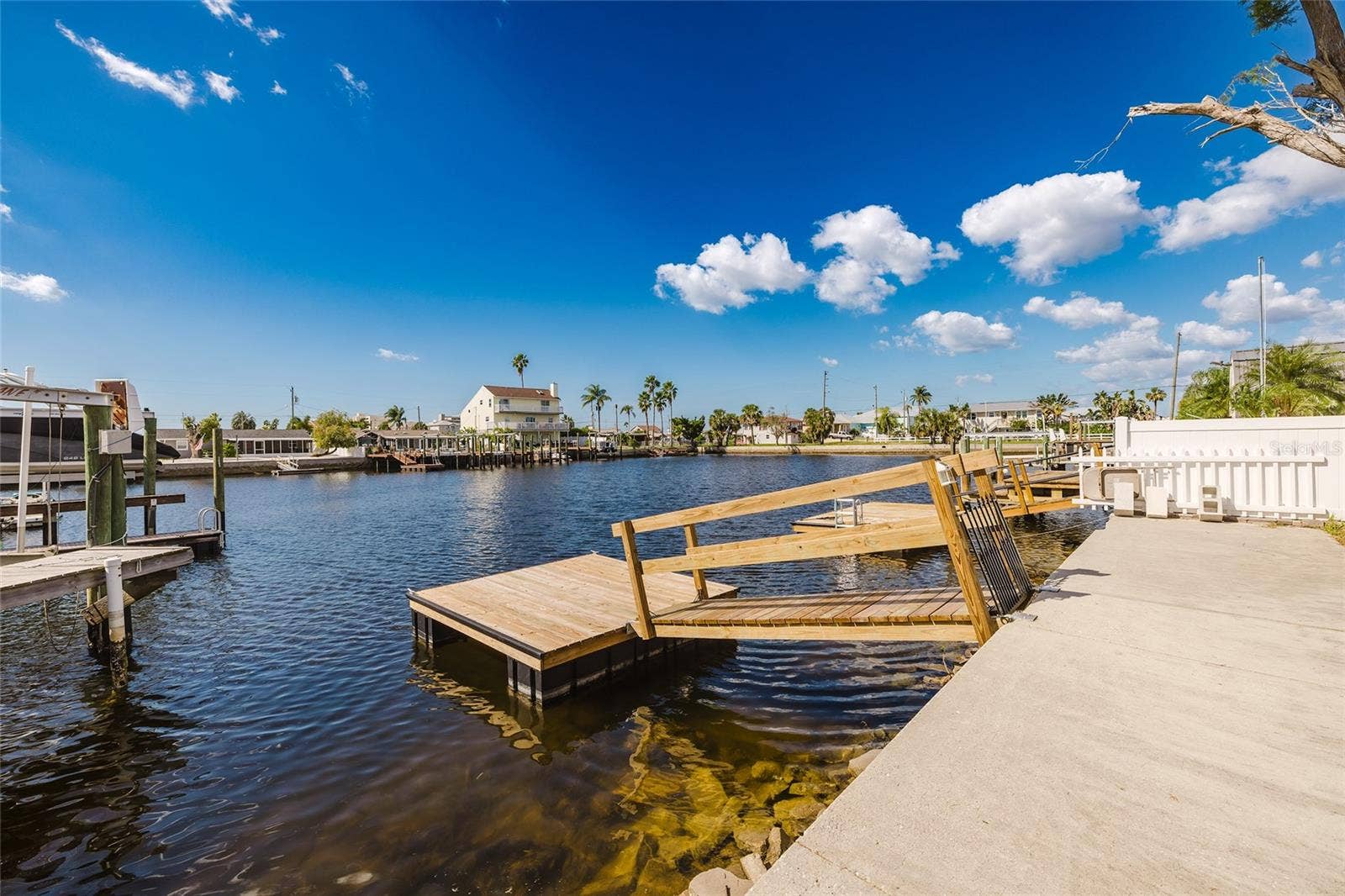 13637 LAGOON DRIVE, Hudson, FL 34667 13637 LAGOON DRIVE, Hudson, FL 34667