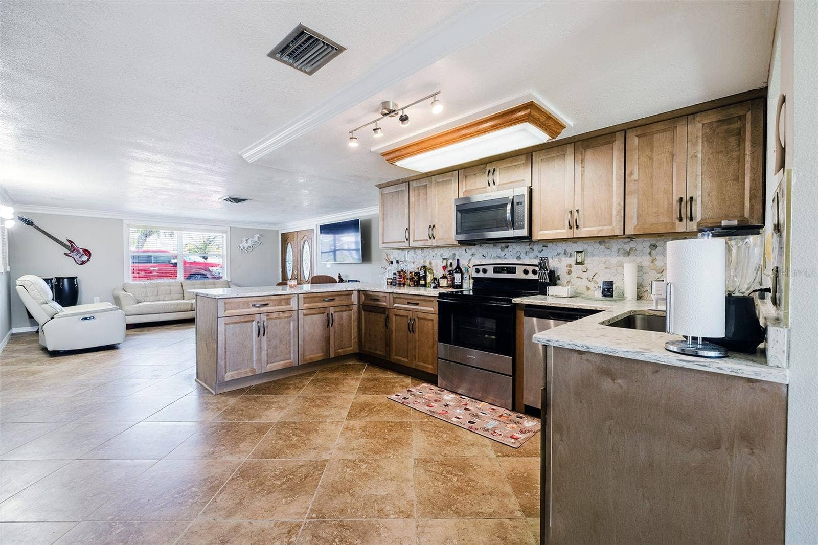 13637 LAGOON DRIVE, Hudson, FL 34667 13637 LAGOON DRIVE, Hudson, FL 34667