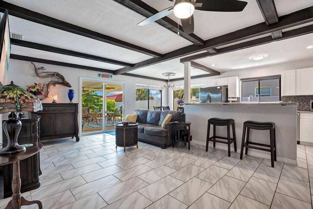 16 TARPON AVENUE, Ormond Beach, FL 32176 16 TARPON AVENUE, Ormond Beach, FL 32176