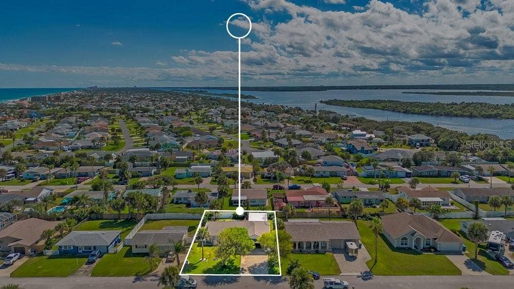 16 TARPON AVENUE, Ormond Beach, FL 32176 16 TARPON AVENUE, Ormond Beach, FL 32176
