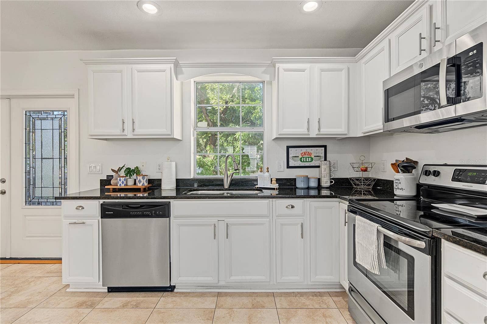 2801 S MANHATTAN AVENUE, Tampa, FL 33629 2801 S MANHATTAN AVENUE, Tampa, FL 33629