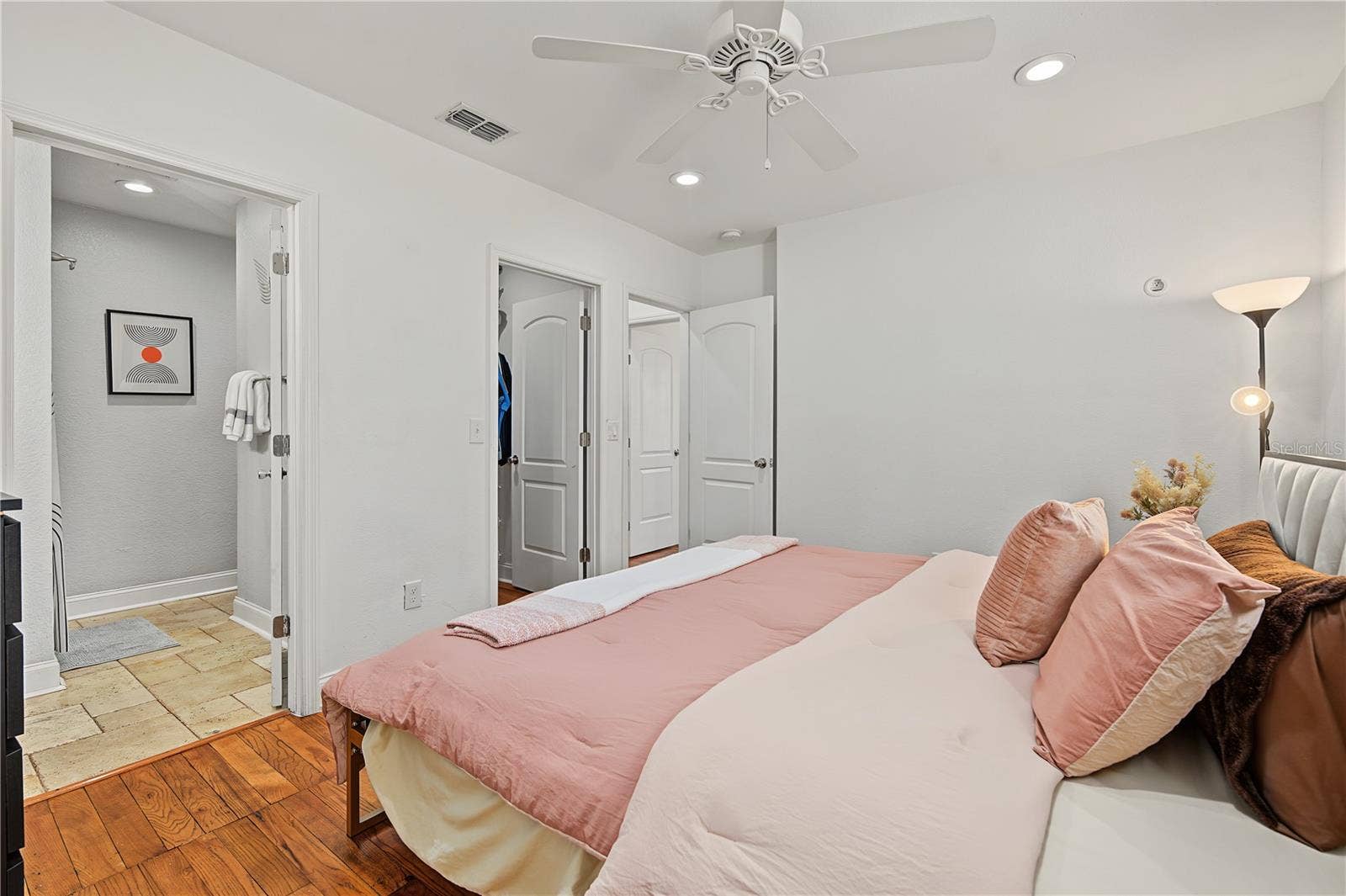 2801 S MANHATTAN AVENUE, Tampa, FL 33629 2801 S MANHATTAN AVENUE, Tampa, FL 33629