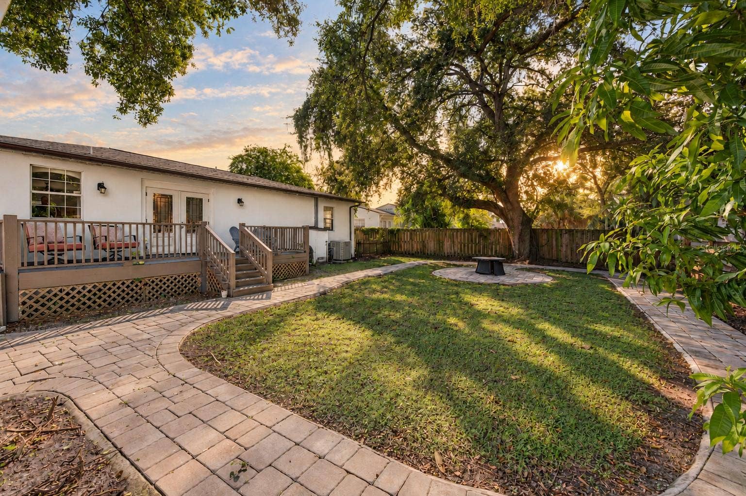 2801 S MANHATTAN AVENUE, Tampa, FL 33629 2801 S MANHATTAN AVENUE, Tampa, FL 33629