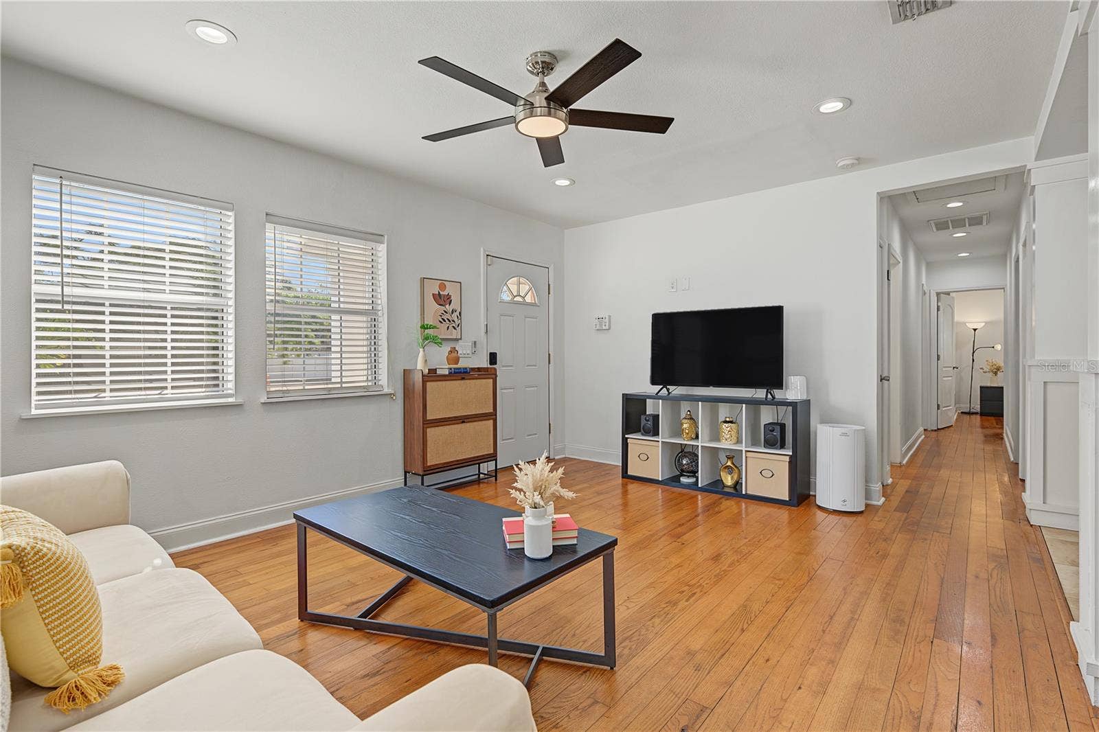 2801 S MANHATTAN AVENUE, Tampa, FL 33629 2801 S MANHATTAN AVENUE, Tampa, FL 33629