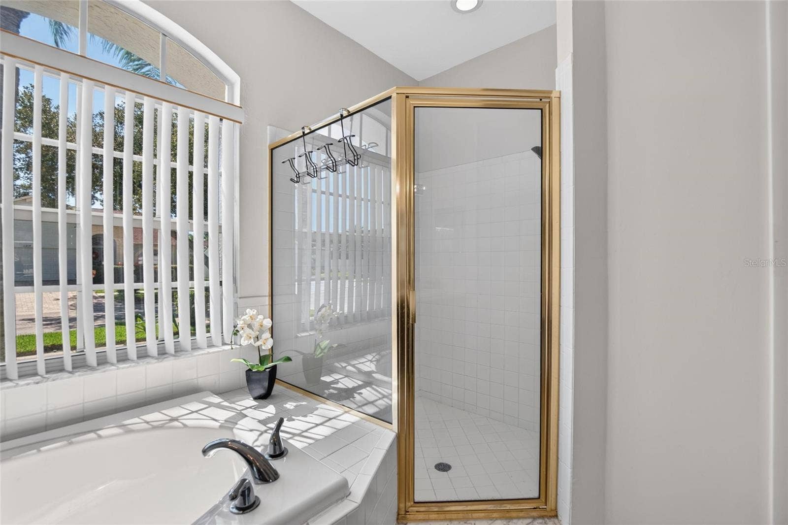 11220 SAILBROOKE DRIVE, Riverview, FL 33579 11220 SAILBROOKE DRIVE, Riverview, FL 33579