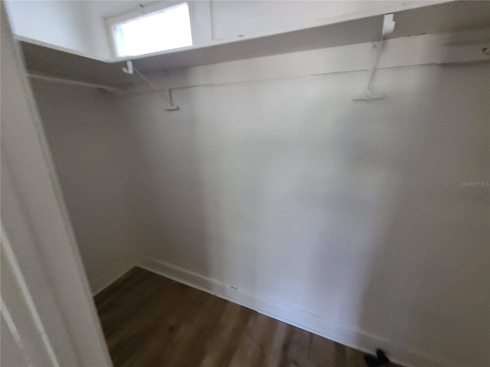 1060 18TH AVENUE S, St Petersburg, FL 33705 1060 18TH AVENUE S, St Petersburg, FL 33705