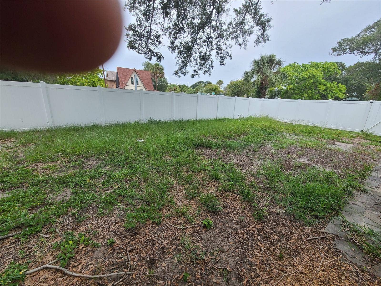 1060 18TH AVENUE S, St Petersburg, FL 33705 1060 18TH AVENUE S, St Petersburg, FL 33705