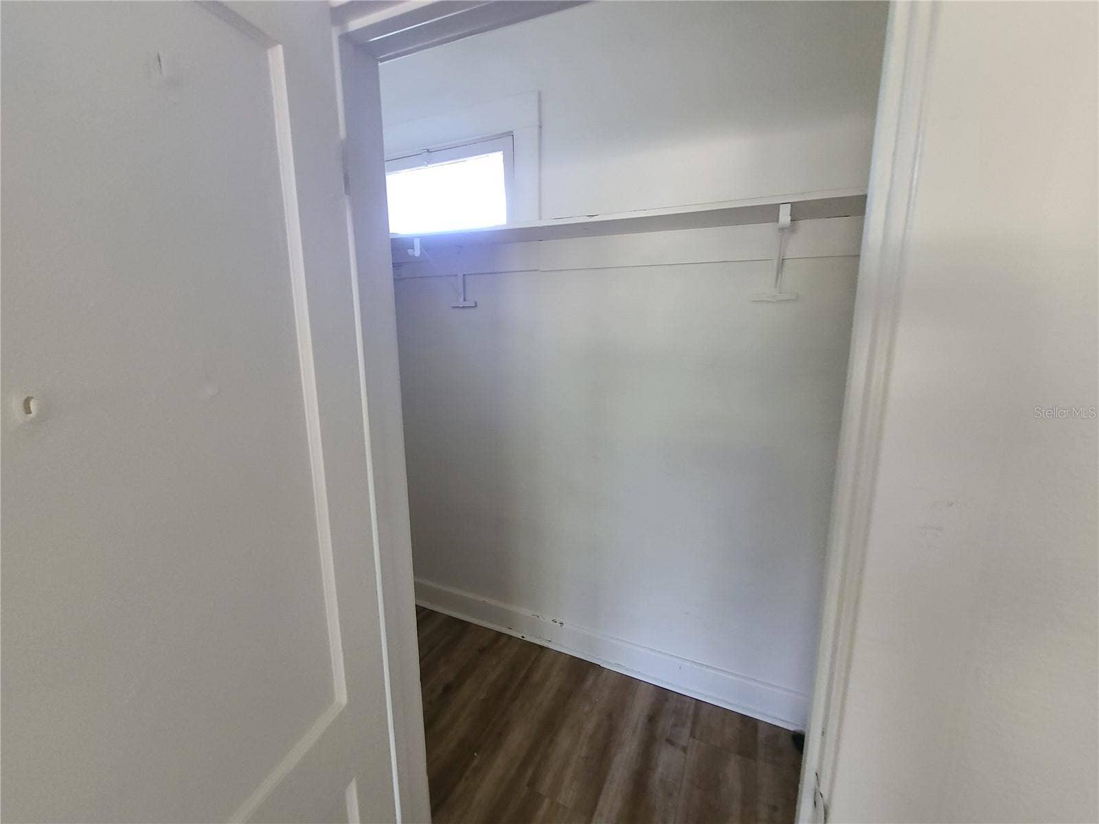 1060 18TH AVENUE S, St Petersburg, FL 33705 1060 18TH AVENUE S, St Petersburg, FL 33705
