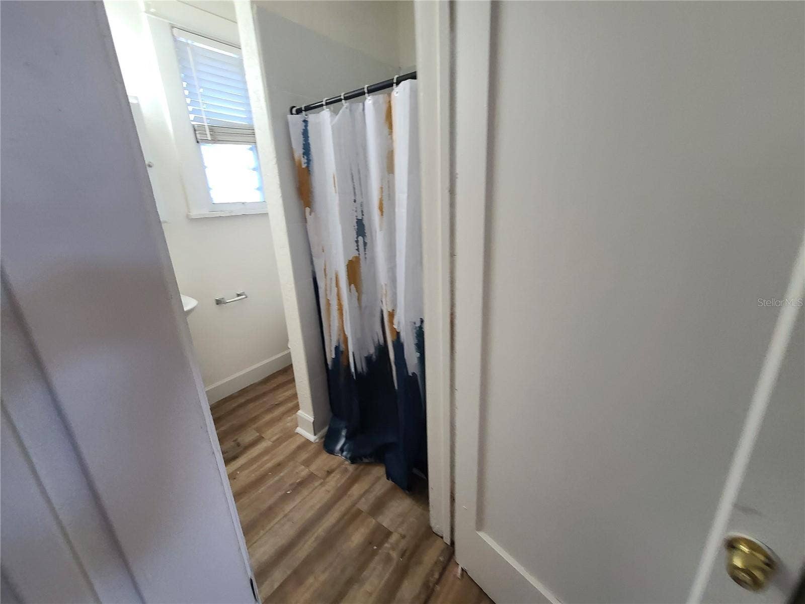 1060 18TH AVENUE S, St Petersburg, FL 33705 1060 18TH AVENUE S, St Petersburg, FL 33705