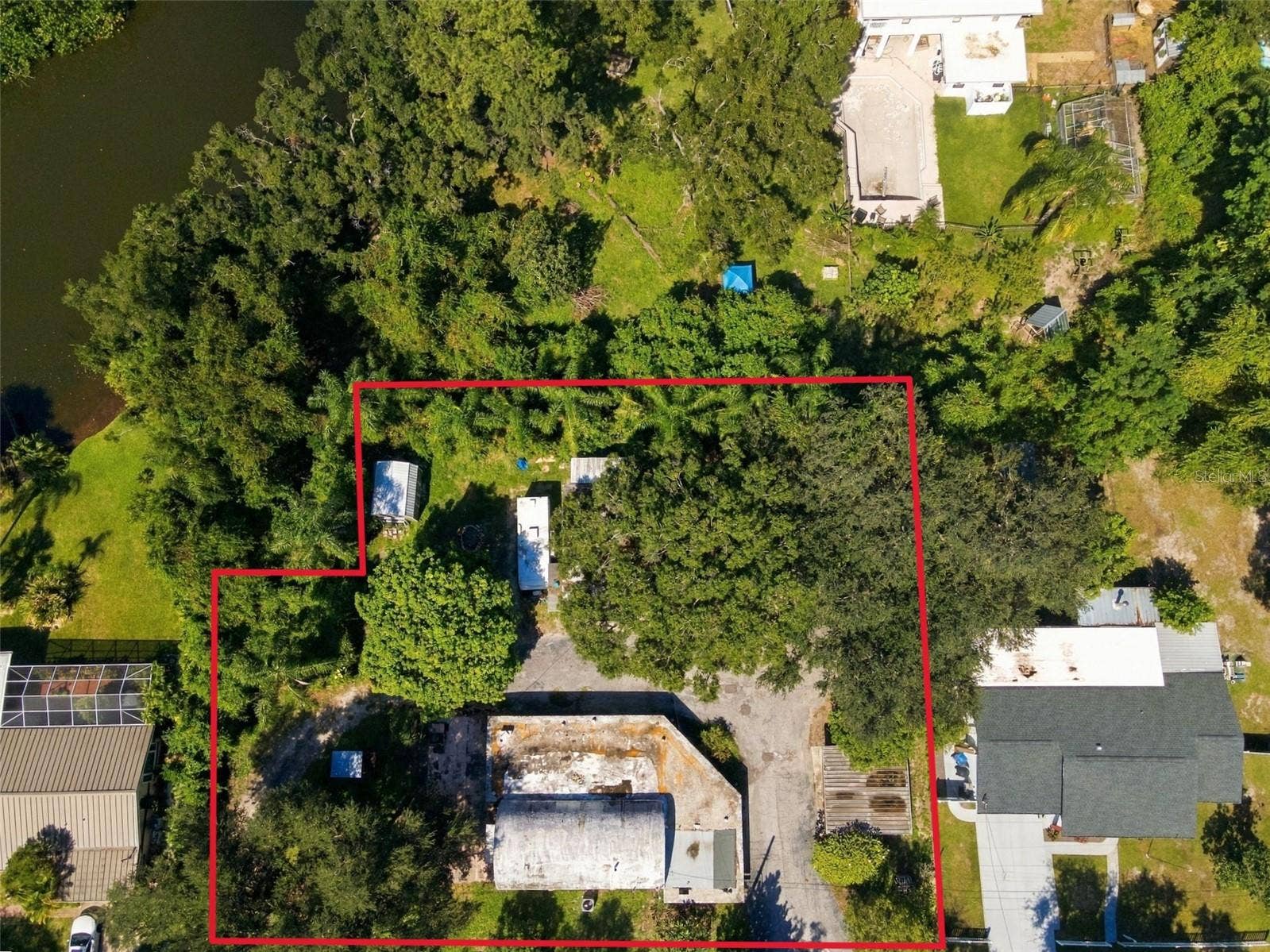4949L 26TH AVENUE N, St Petersburg, FL 33710 4949L 26TH AVENUE N, St Petersburg, FL 33710