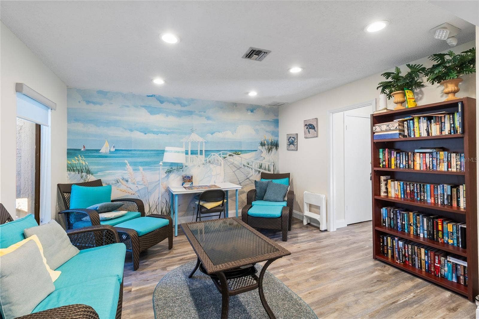 2980 HAINES BAYSHORE ROAD, #105, Clearwater, FL 33760 Clubhouse reading room