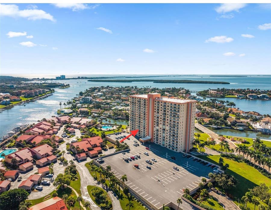 Property photo for 4900 BRITTANY DRIVE S, #405, St Petersburg, FL