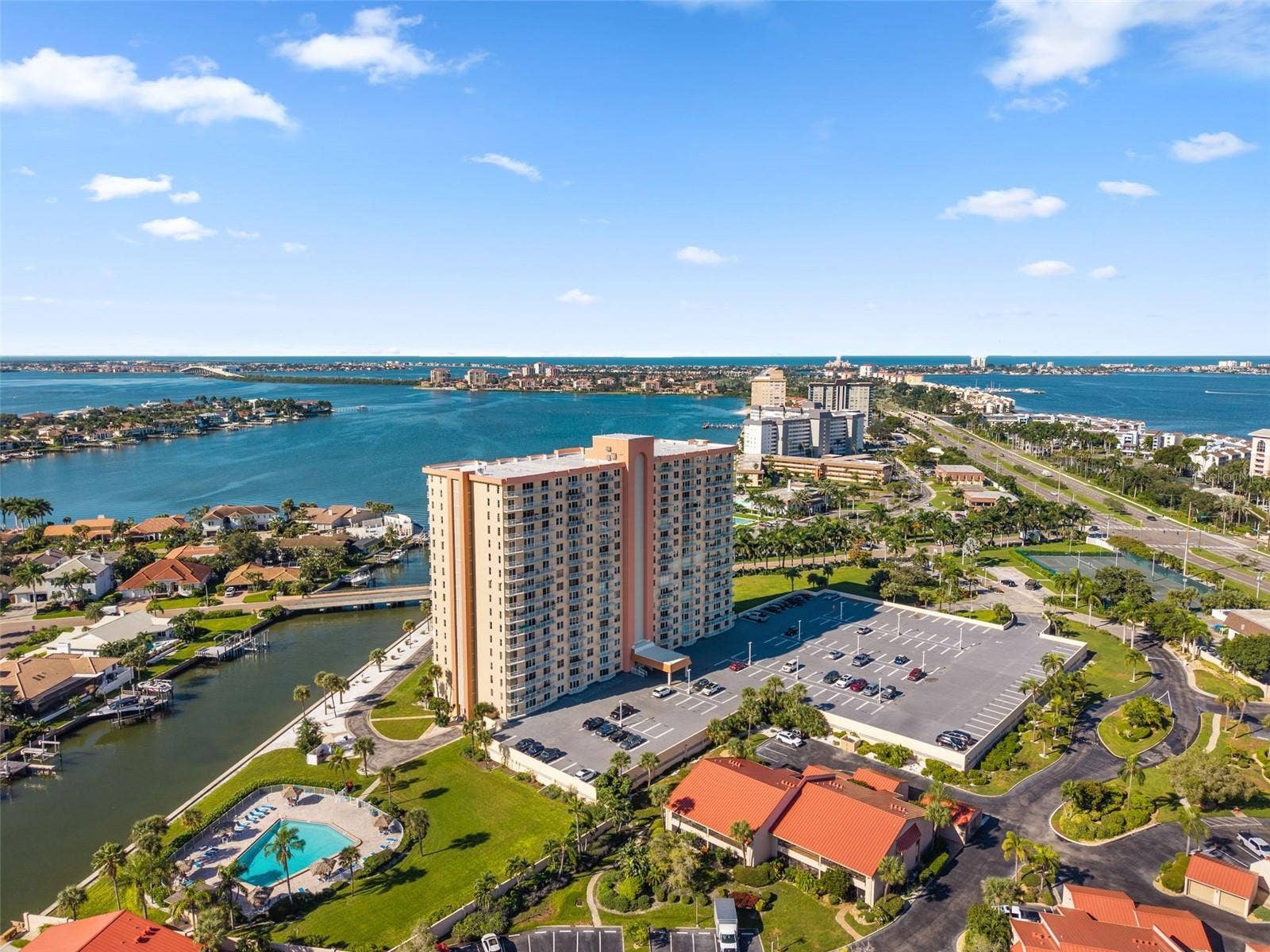 4900 BRITTANY DRIVE S, #405, St Petersburg, FL 33715 4900 BRITTANY DRIVE S, #405, St Petersburg, FL 33715