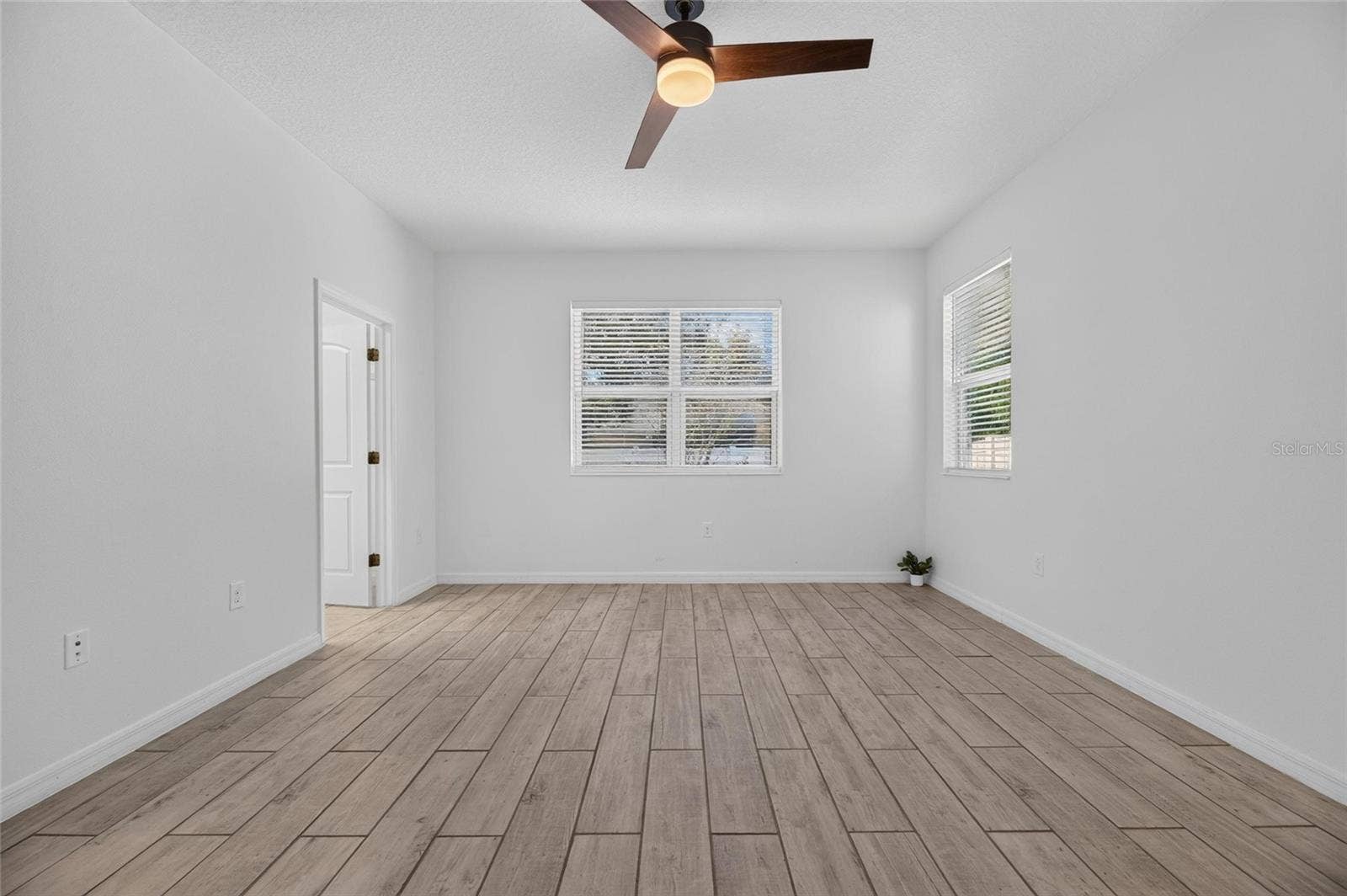 11515 BRIGHTON KNOLL LOOP, Riverview, FL 33579 11515 BRIGHTON KNOLL LOOP, Riverview, FL 33579