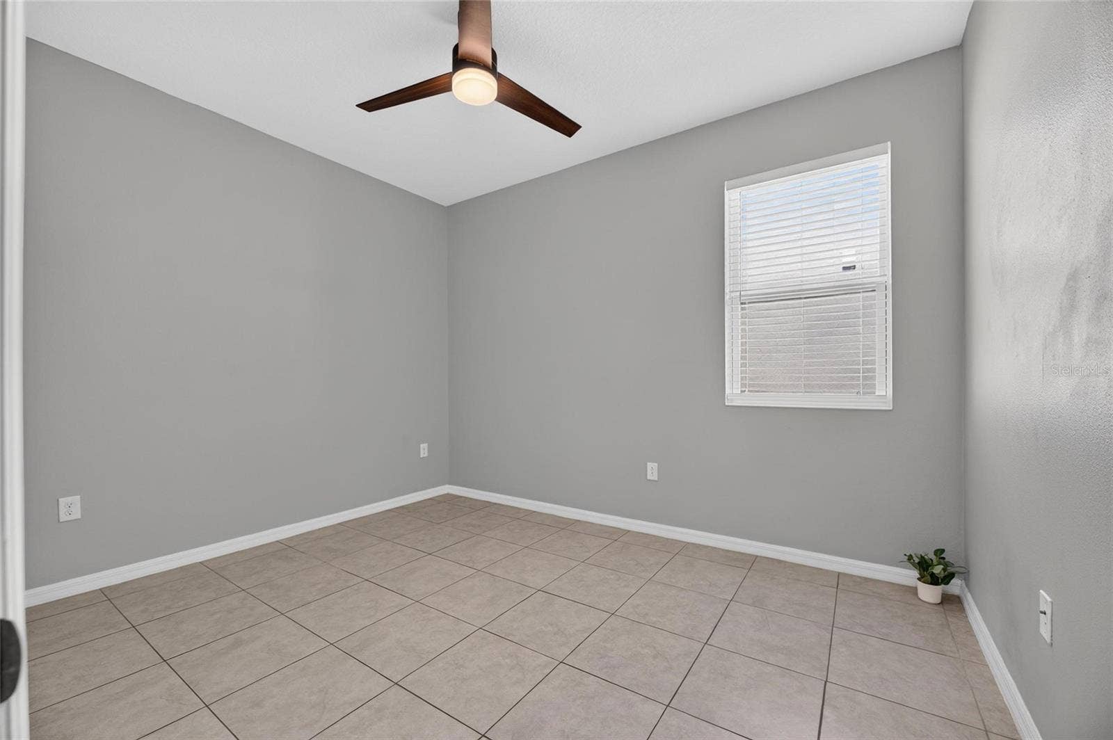 11515 BRIGHTON KNOLL LOOP, Riverview, FL 33579 11515 BRIGHTON KNOLL LOOP, Riverview, FL 33579
