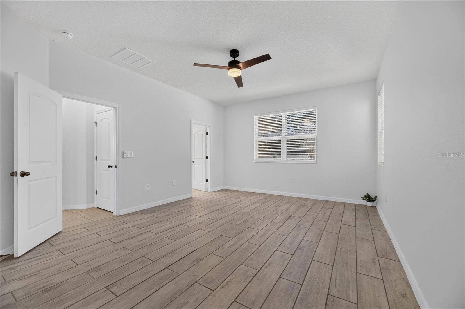 11515 BRIGHTON KNOLL LOOP, Riverview, FL 33579 11515 BRIGHTON KNOLL LOOP, Riverview, FL 33579