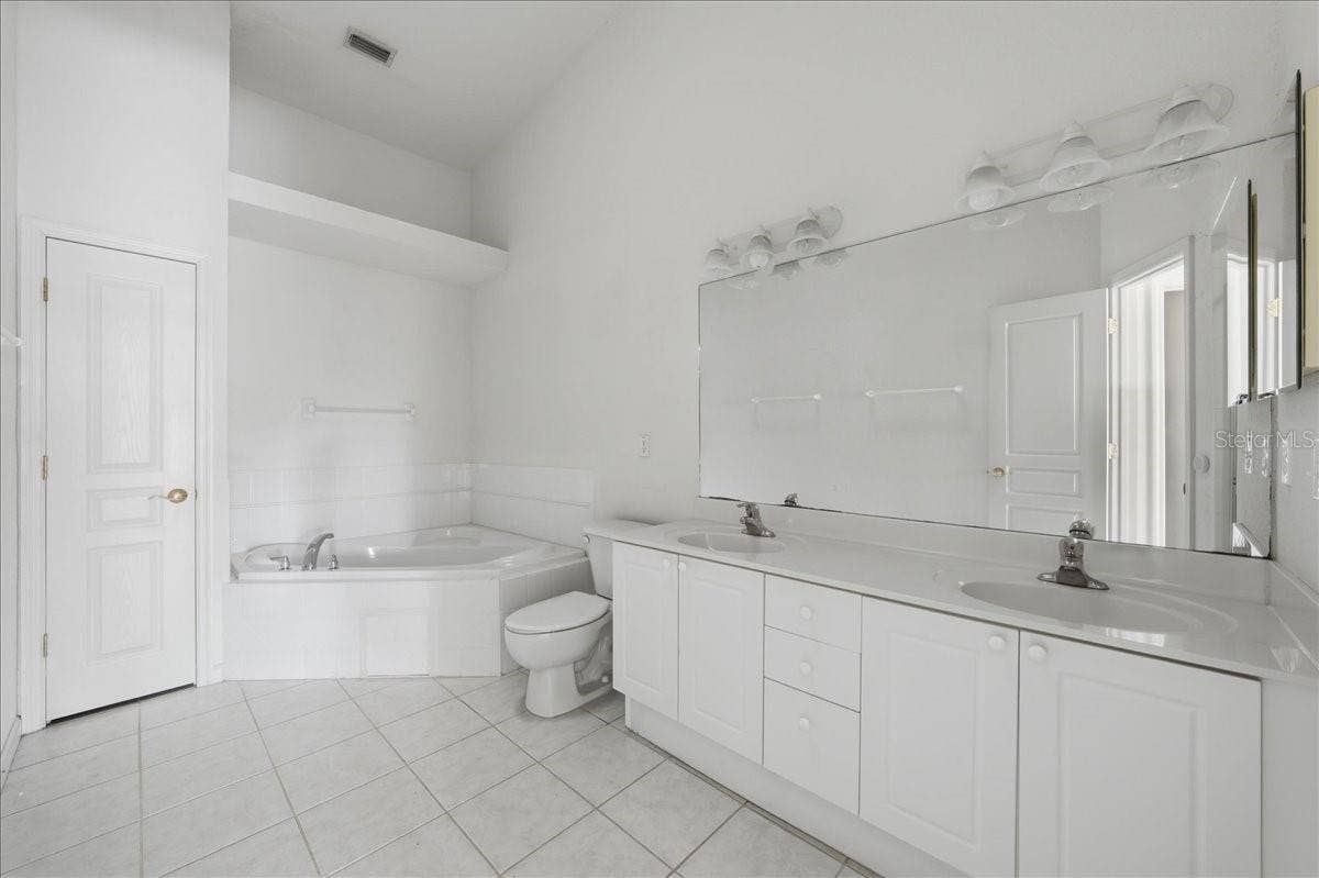 116 BRENT CIRCLE, Oldsmar, FL 34677 116 BRENT CIRCLE, Oldsmar, FL 34677