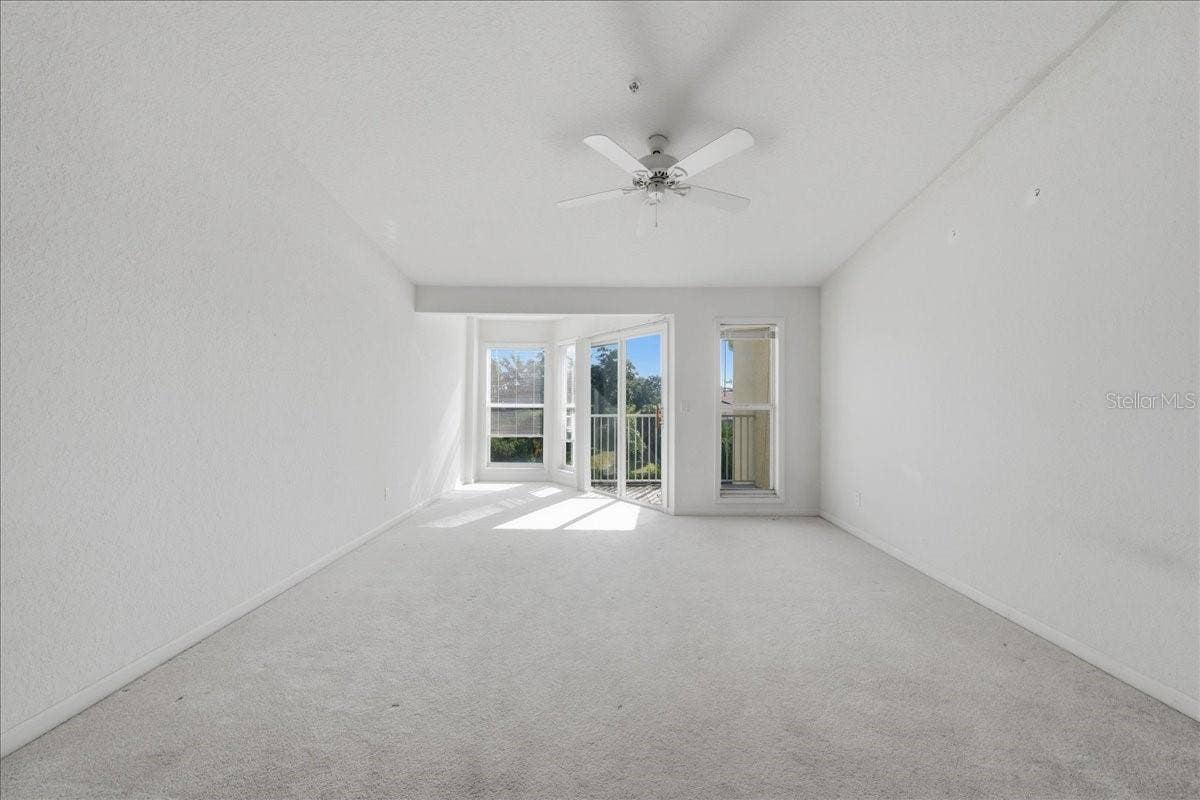 116 BRENT CIRCLE, Oldsmar, FL 34677 116 BRENT CIRCLE, Oldsmar, FL 34677