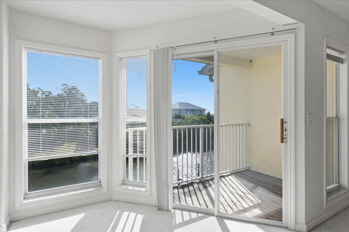 116 BRENT CIRCLE, Oldsmar, FL 34677 116 BRENT CIRCLE, Oldsmar, FL 34677