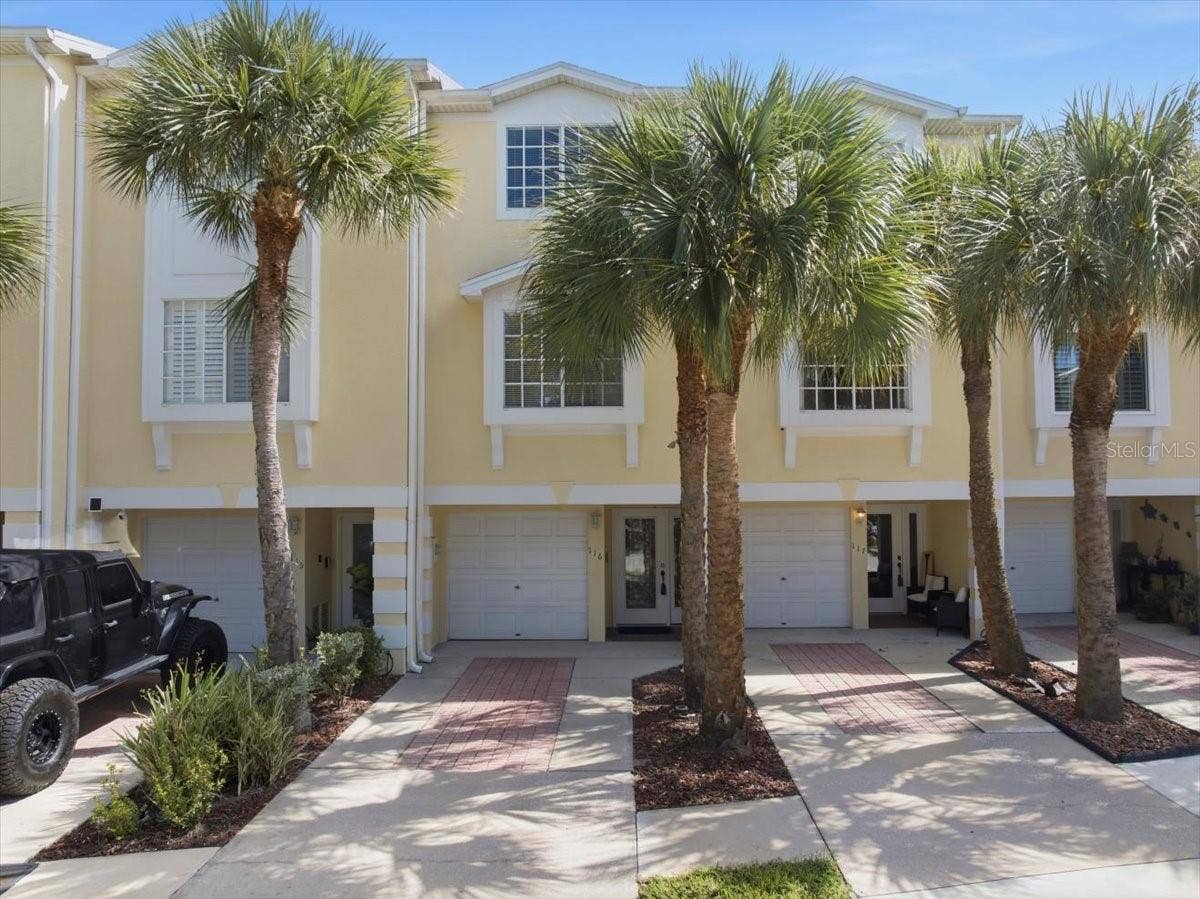 116 BRENT CIRCLE, Oldsmar, FL 34677 116 BRENT CIRCLE, Oldsmar, FL 34677