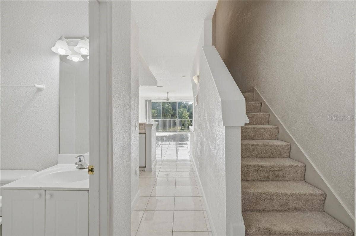 116 BRENT CIRCLE, Oldsmar, FL 34677 116 BRENT CIRCLE, Oldsmar, FL 34677