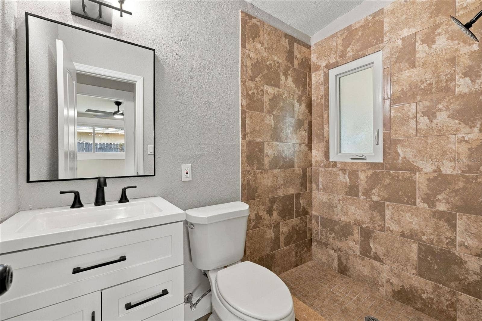 10493 116TH AVENUE, Largo, FL 33773