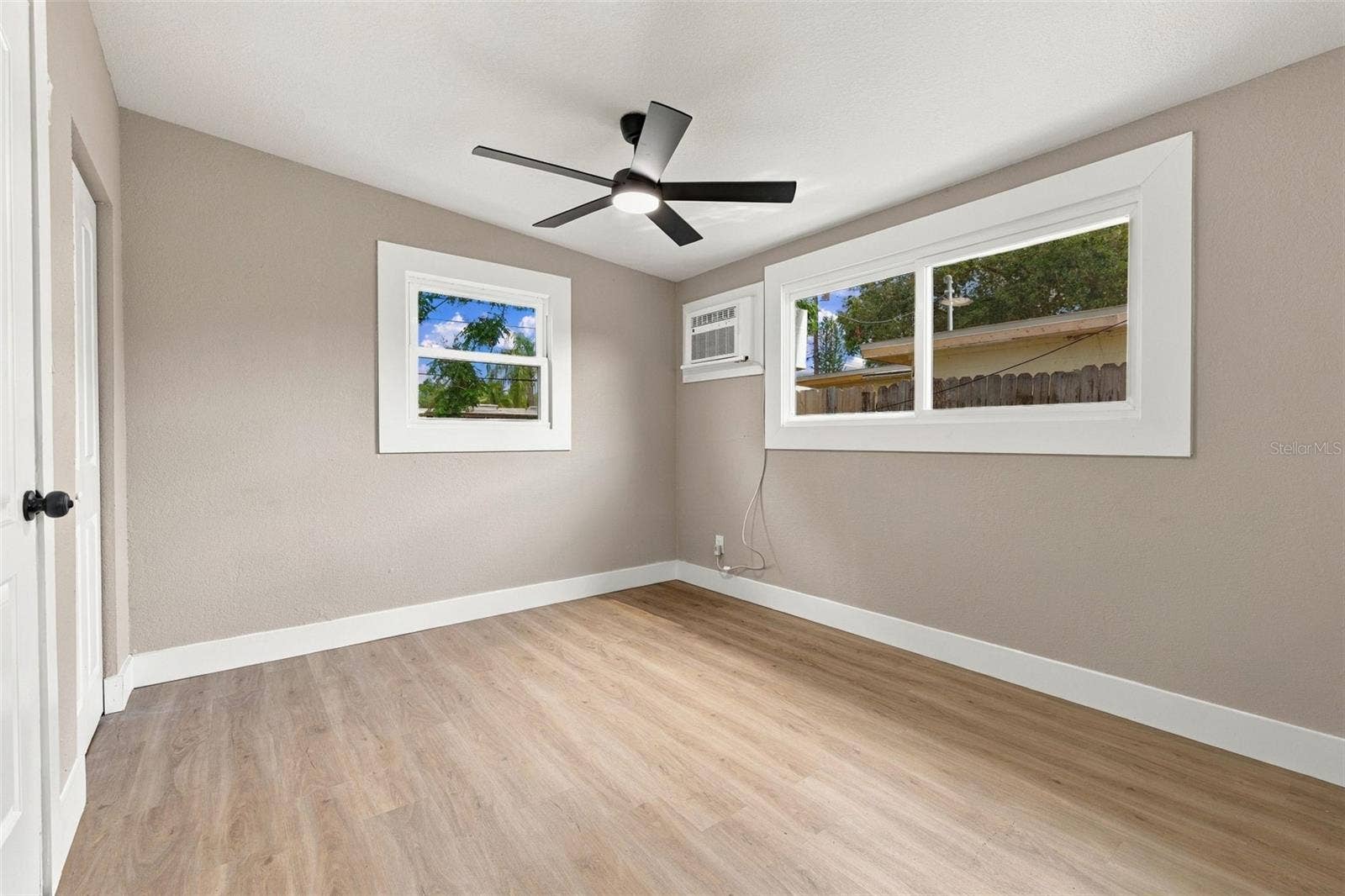10493 116TH AVENUE, Largo, FL 33773