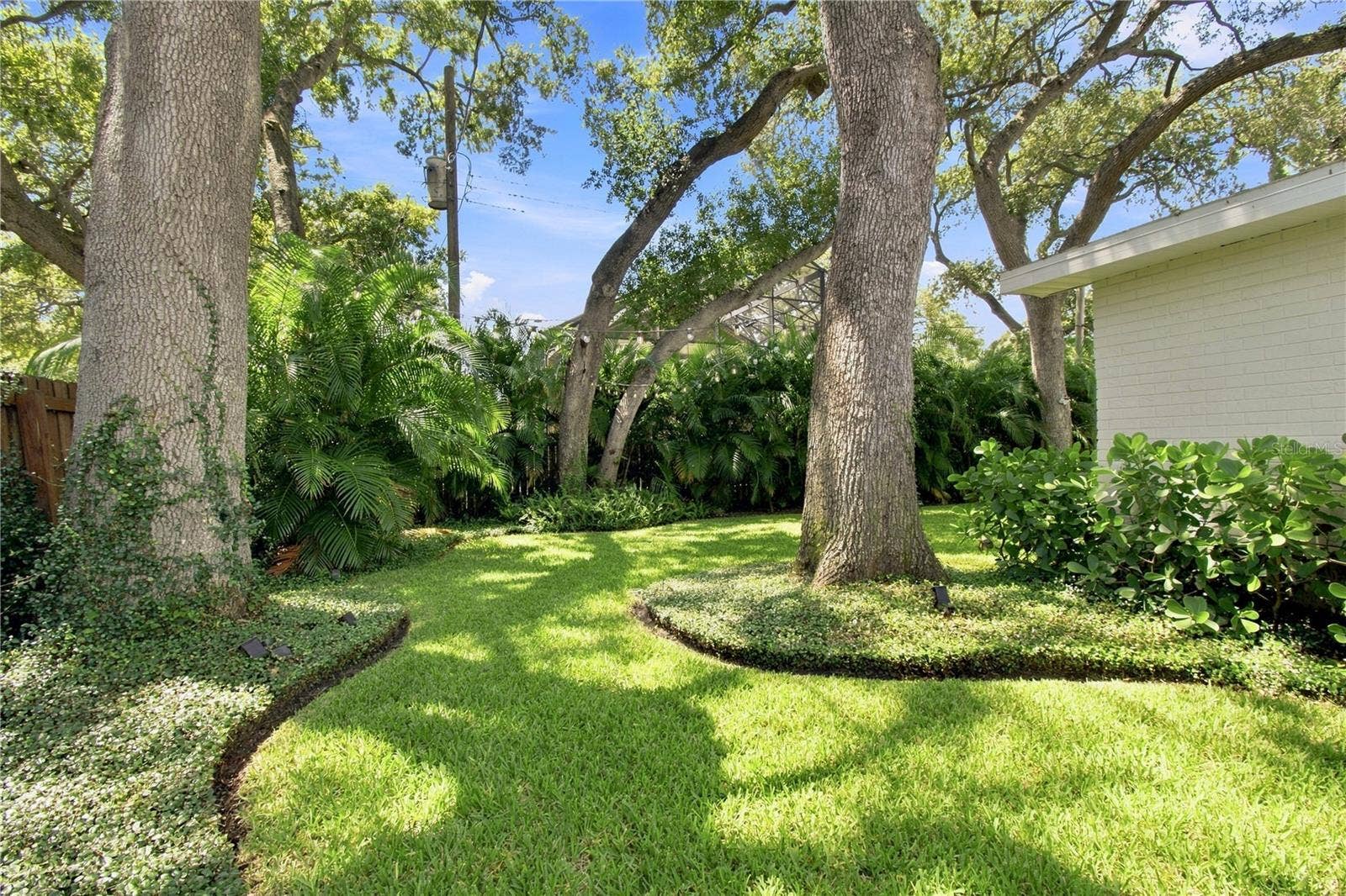 4613 S FERDINAND AVENUE, Tampa, FL 33611 4613 S FERDINAND AVENUE, Tampa, FL 33611
