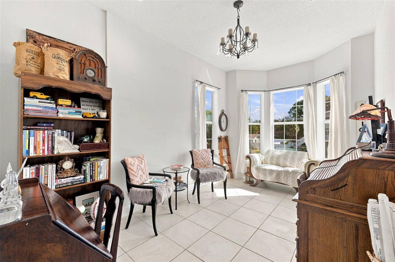 4001 42ND STREET S, St Petersburg, FL 33711 4001 42ND STREET S, St Petersburg, FL 33711