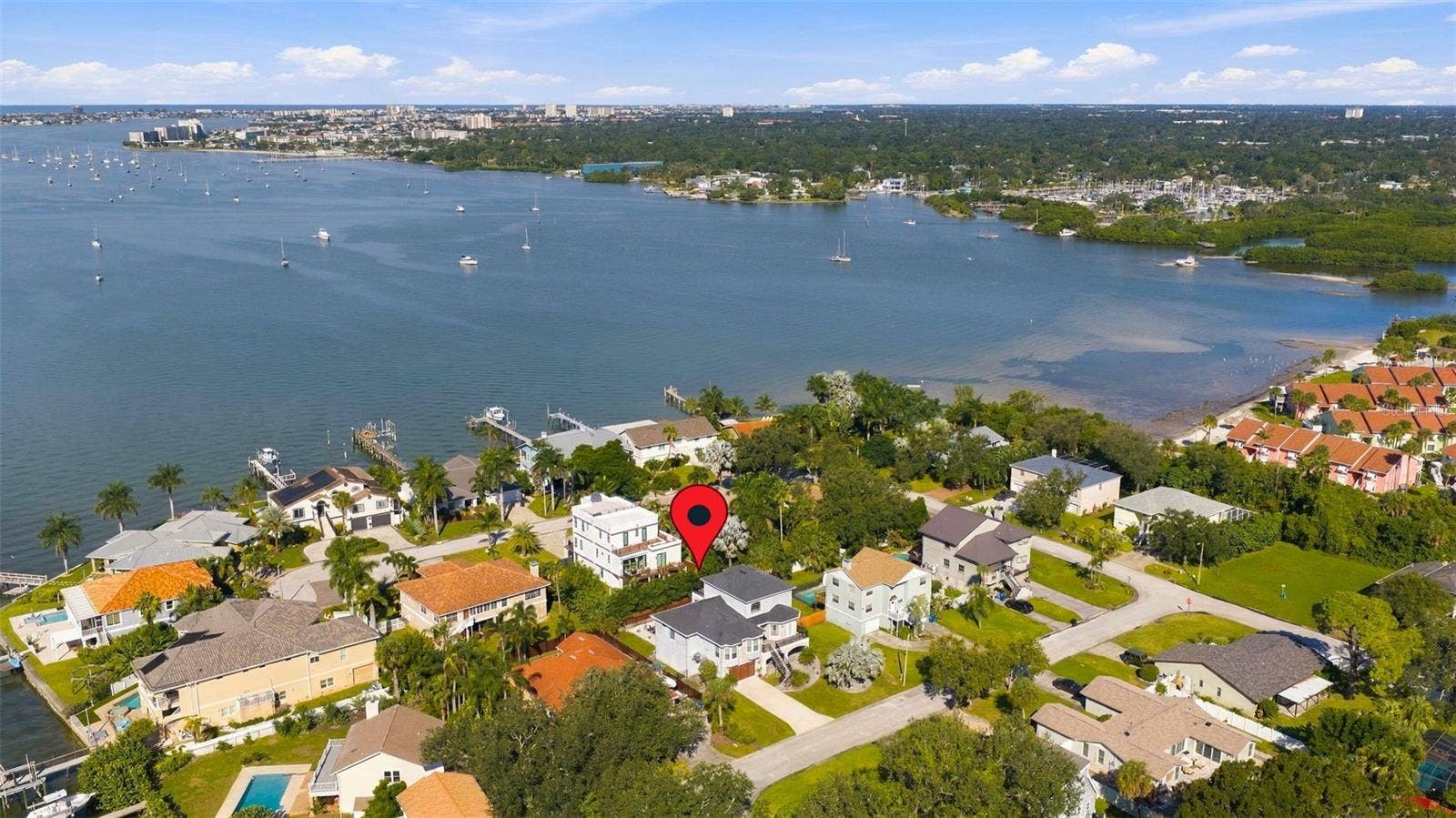 4001 42ND STREET S, St Petersburg, FL 33711 4001 42ND STREET S, St Petersburg, FL 33711