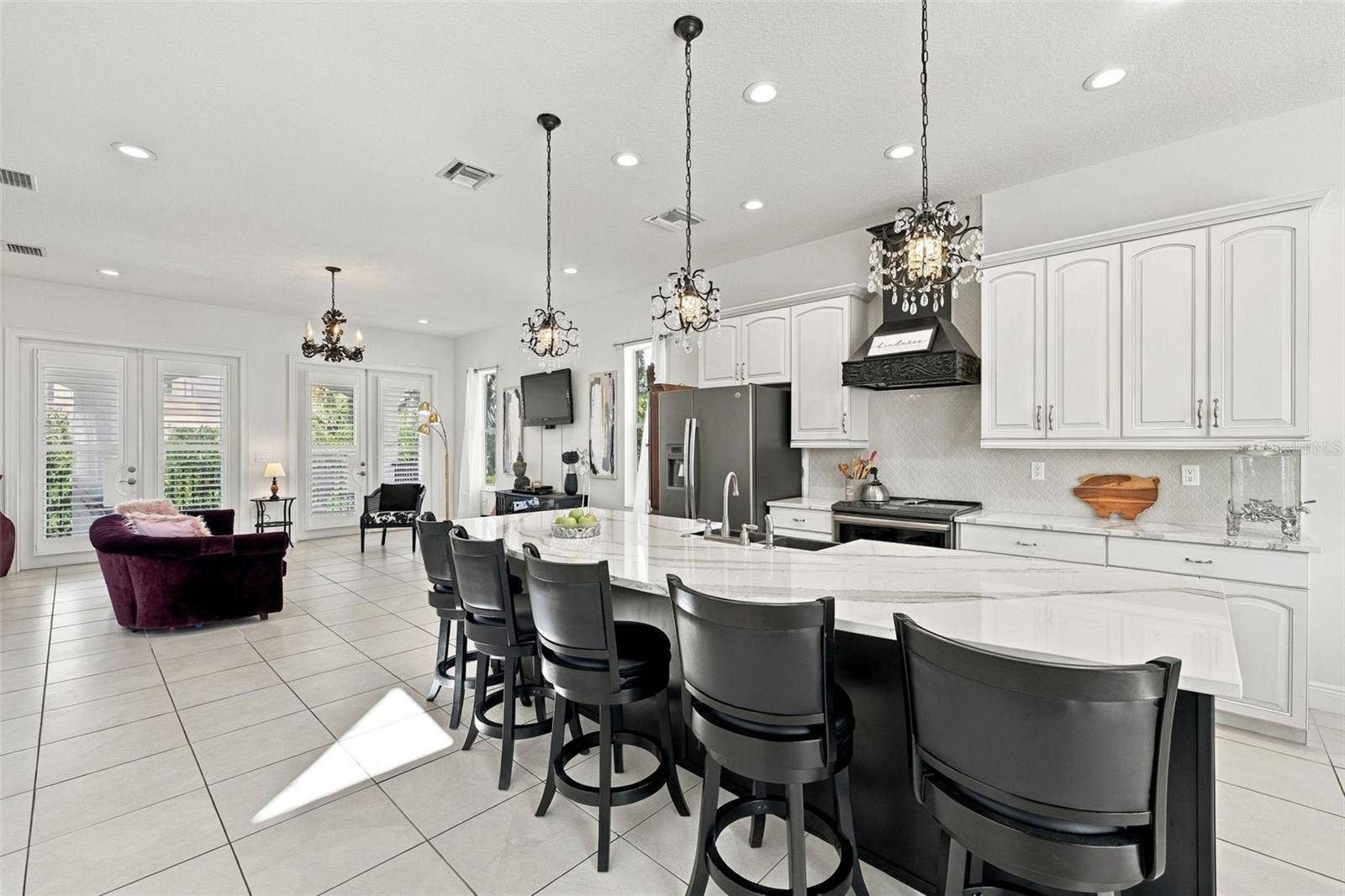 4001 42ND STREET S, St Petersburg, FL 33711 4001 42ND STREET S, St Petersburg, FL 33711