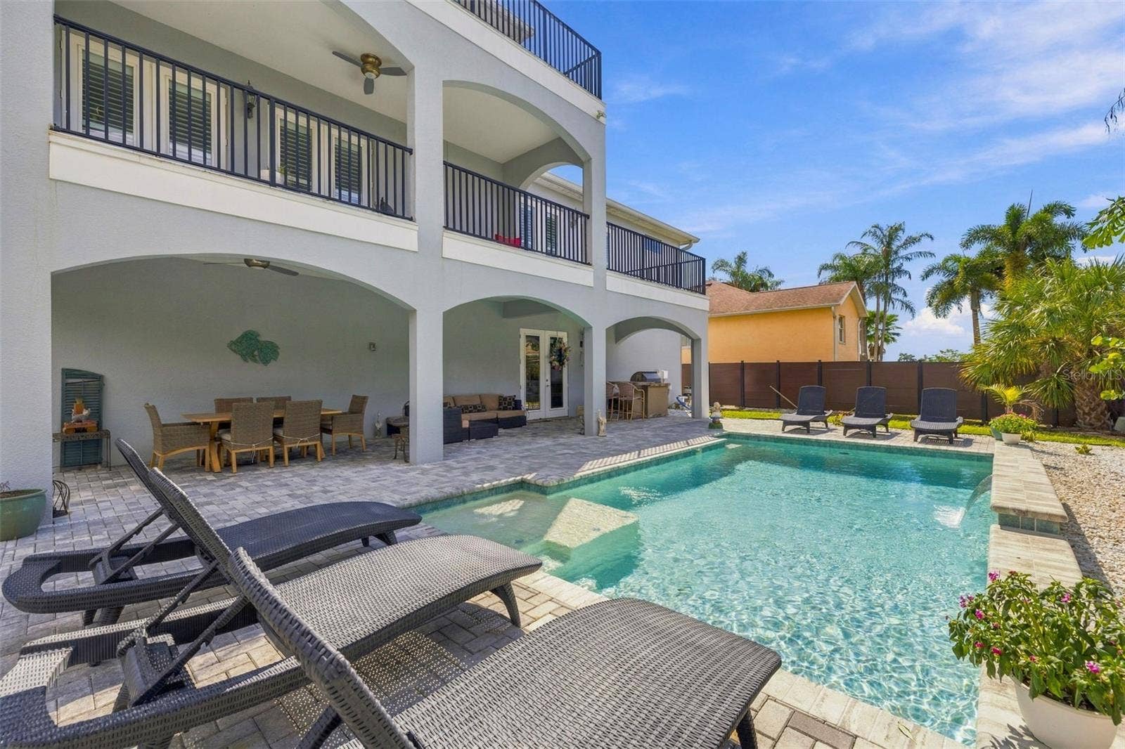 4001 42ND STREET S, St Petersburg, FL 33711 4001 42ND STREET S, St Petersburg, FL 33711