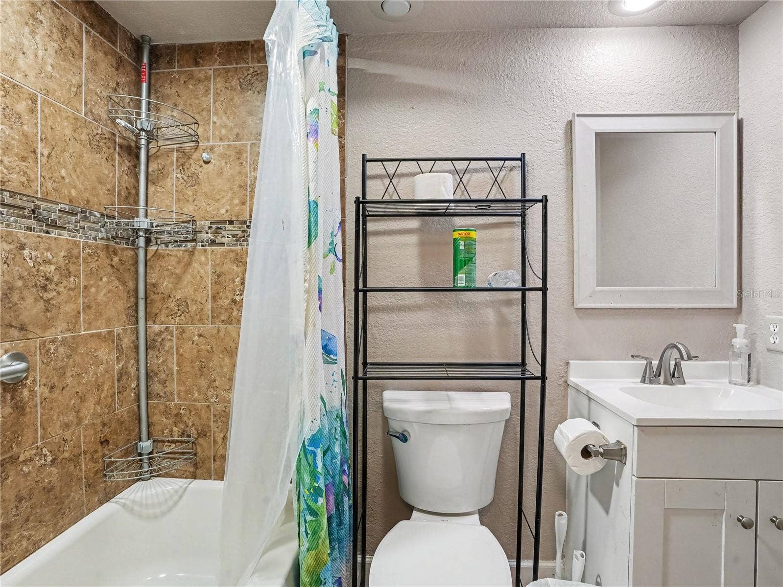 9001 SCALES RD, Lakeland, FL 33810 9001 SCALES RD, Lakeland, FL 33810