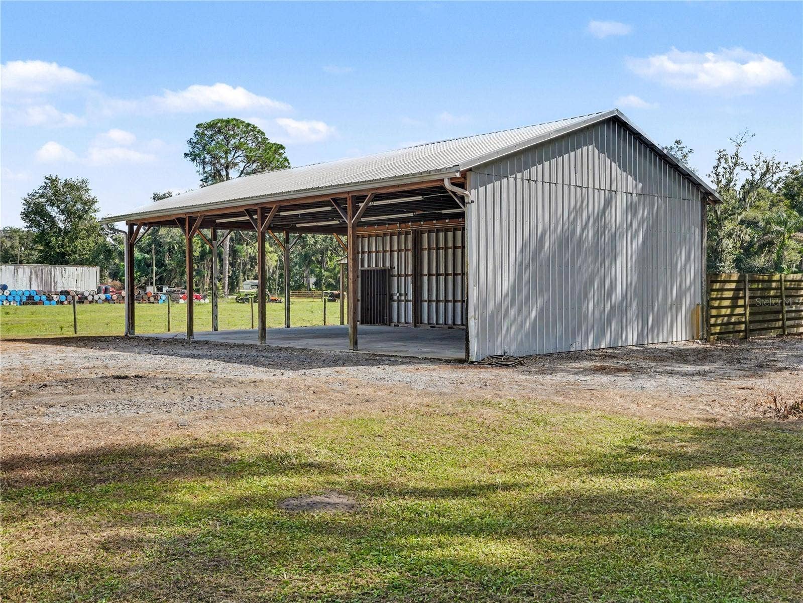 9001 SCALES RD, Lakeland, FL 33810 9001 SCALES RD, Lakeland, FL 33810