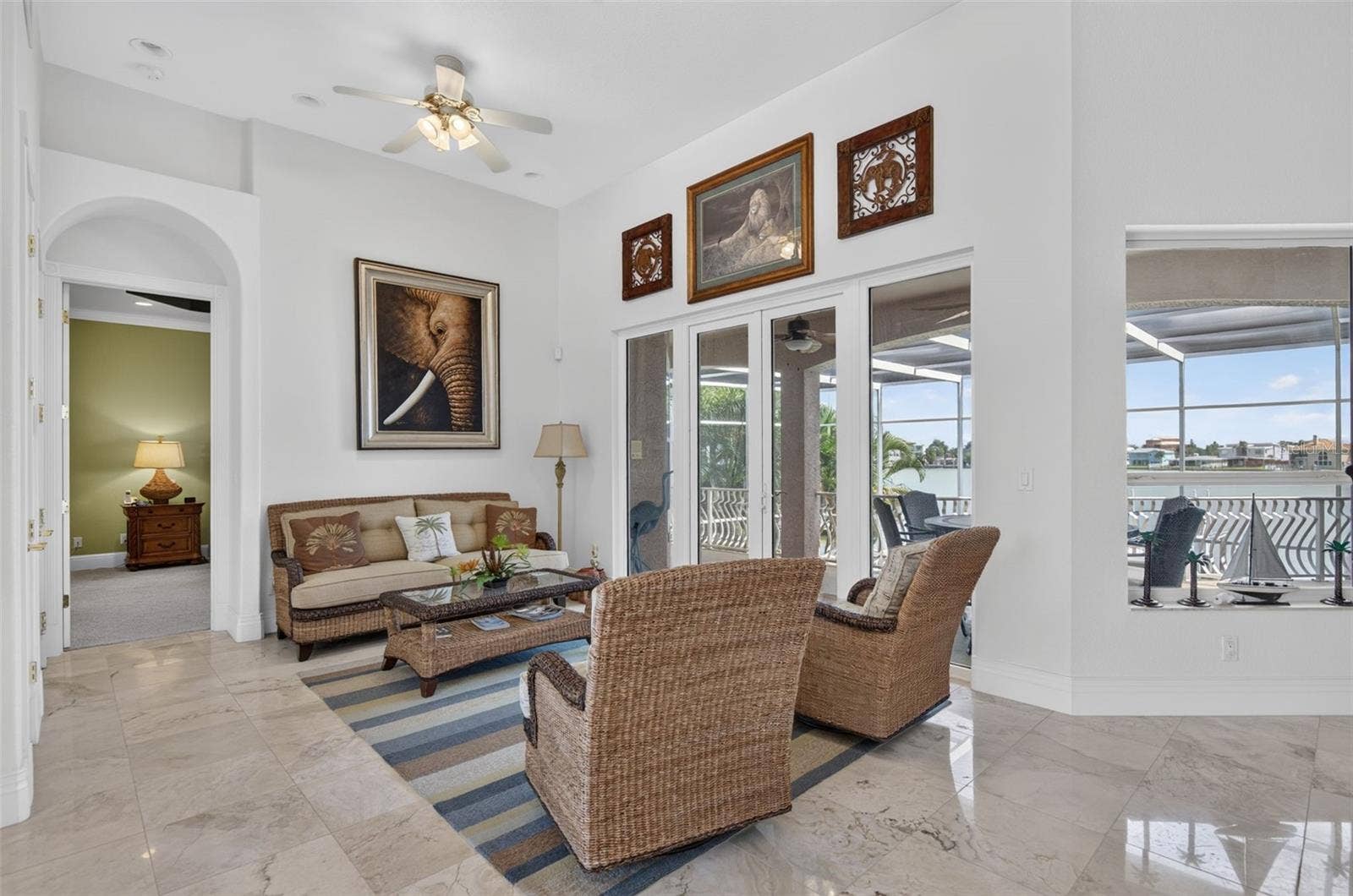 17021 DOLPHIN DRIVE, North Redington Beach, FL 33708 LIVING ROOM