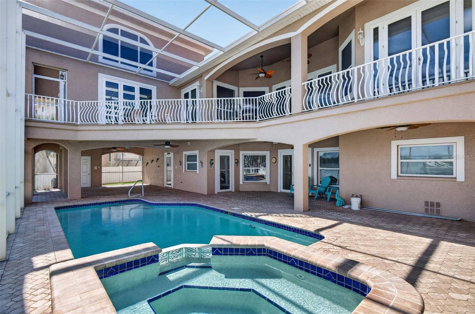 17021 DOLPHIN DRIVE, North Redington Beach, FL 33708 LARGE PAVERED SPACE