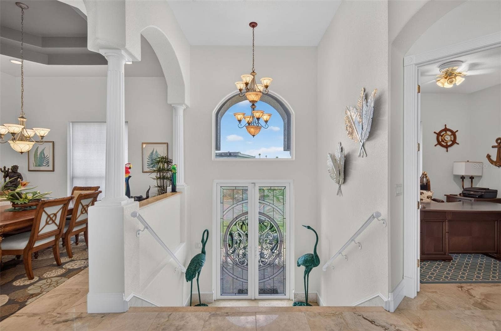 17021 DOLPHIN DRIVE, North Redington Beach, FL 33708 ENTRANCE