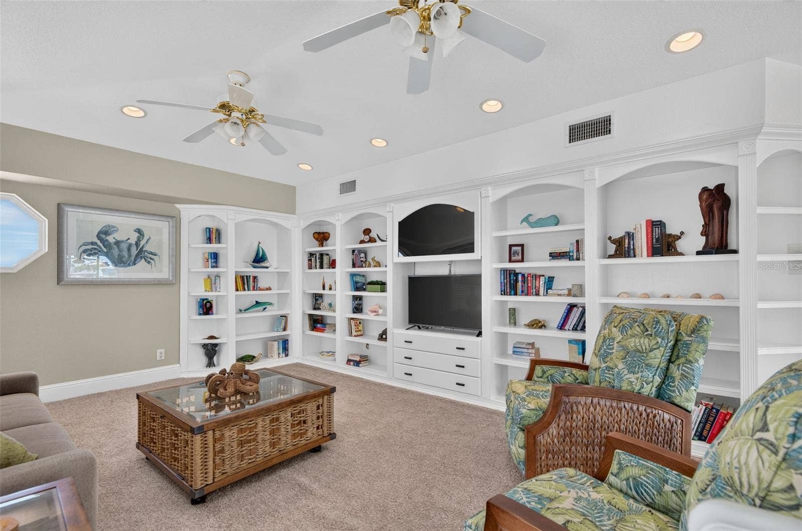 17021 DOLPHIN DRIVE, North Redington Beach, FL 33708 LOFT LIBRARY