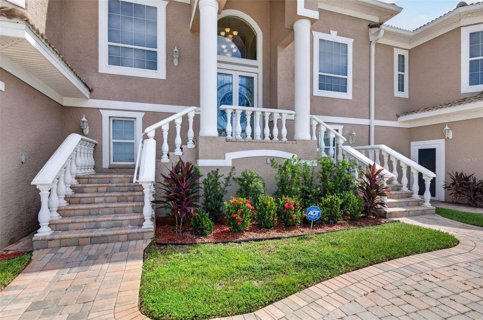 17021 DOLPHIN DRIVE, North Redington Beach, FL 33708 ENTRY