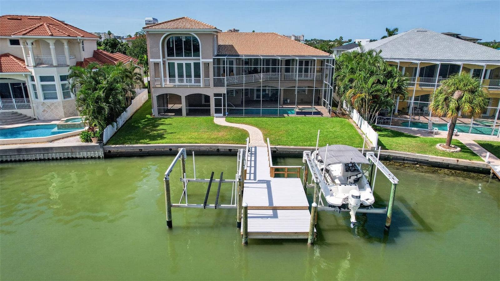 17021 DOLPHIN DRIVE, North Redington Beach, FL 33708 DOCK WITH 2 LIFTS