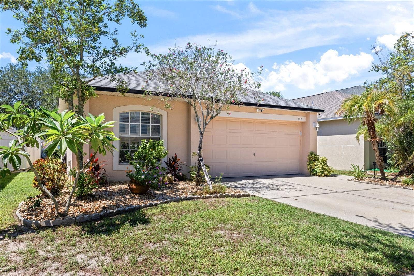 1012 BRENTON LEAF DRIVE, Ruskin, FL 33570