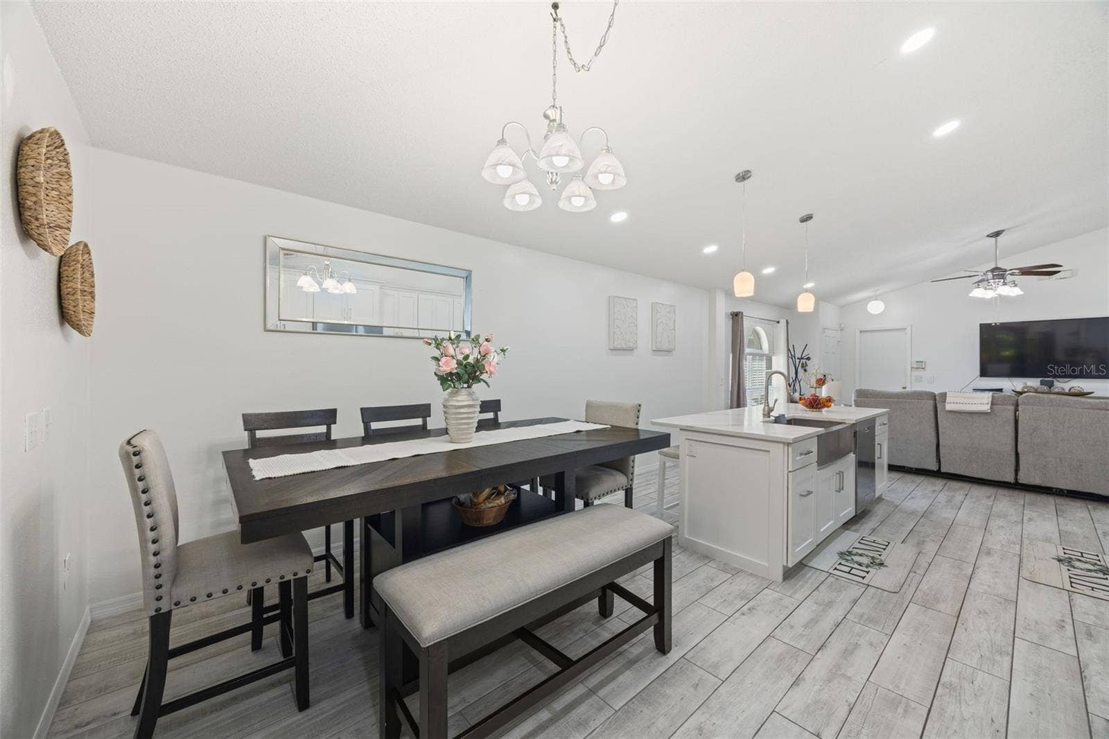 1012 BRENTON LEAF DRIVE, Ruskin, FL 33570