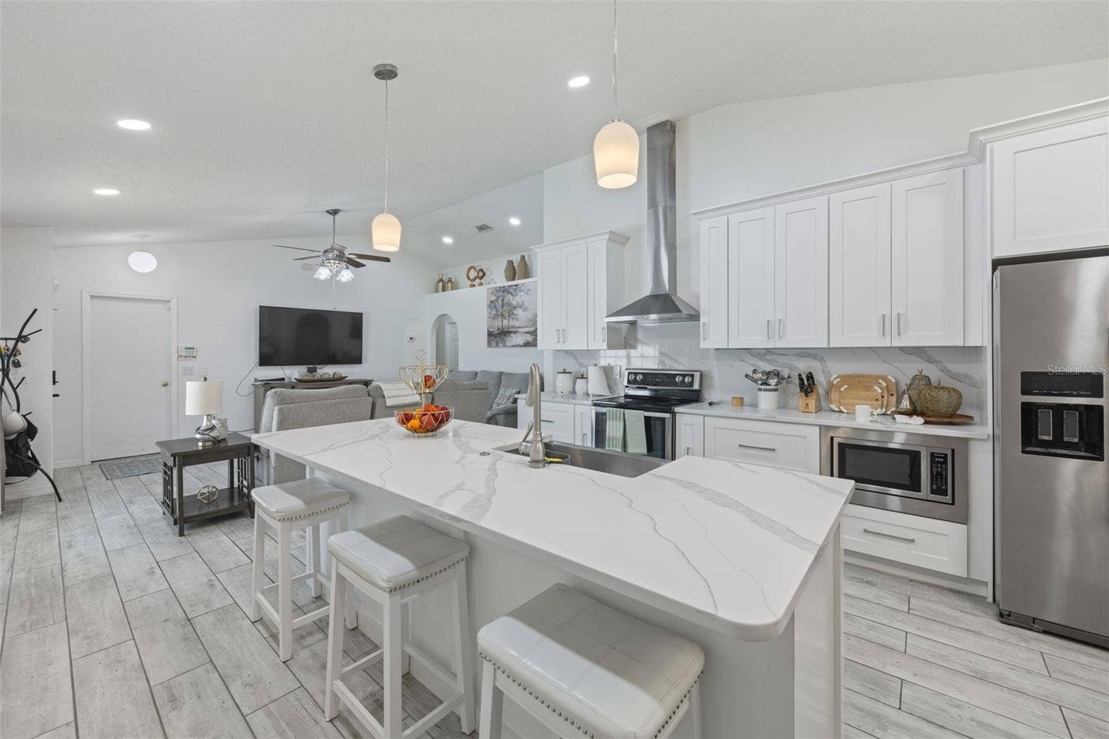 1012 BRENTON LEAF DRIVE, Ruskin, FL 33570