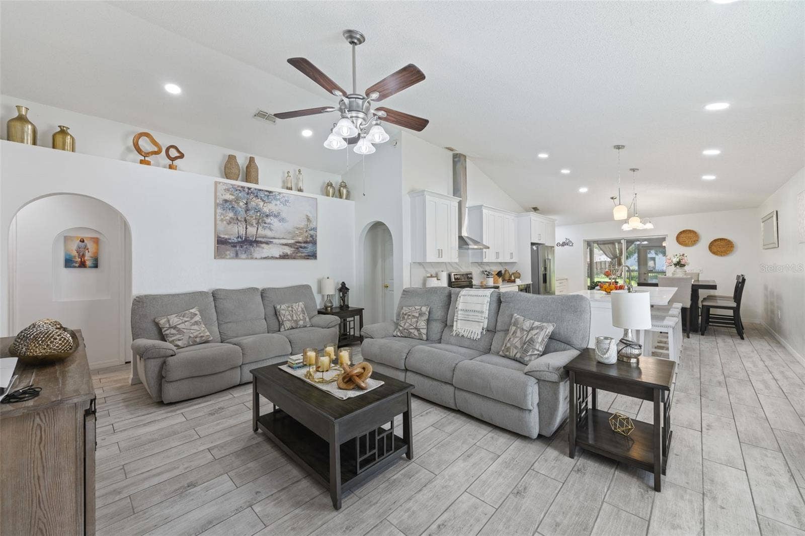 1012 BRENTON LEAF DRIVE, Ruskin, FL 33570