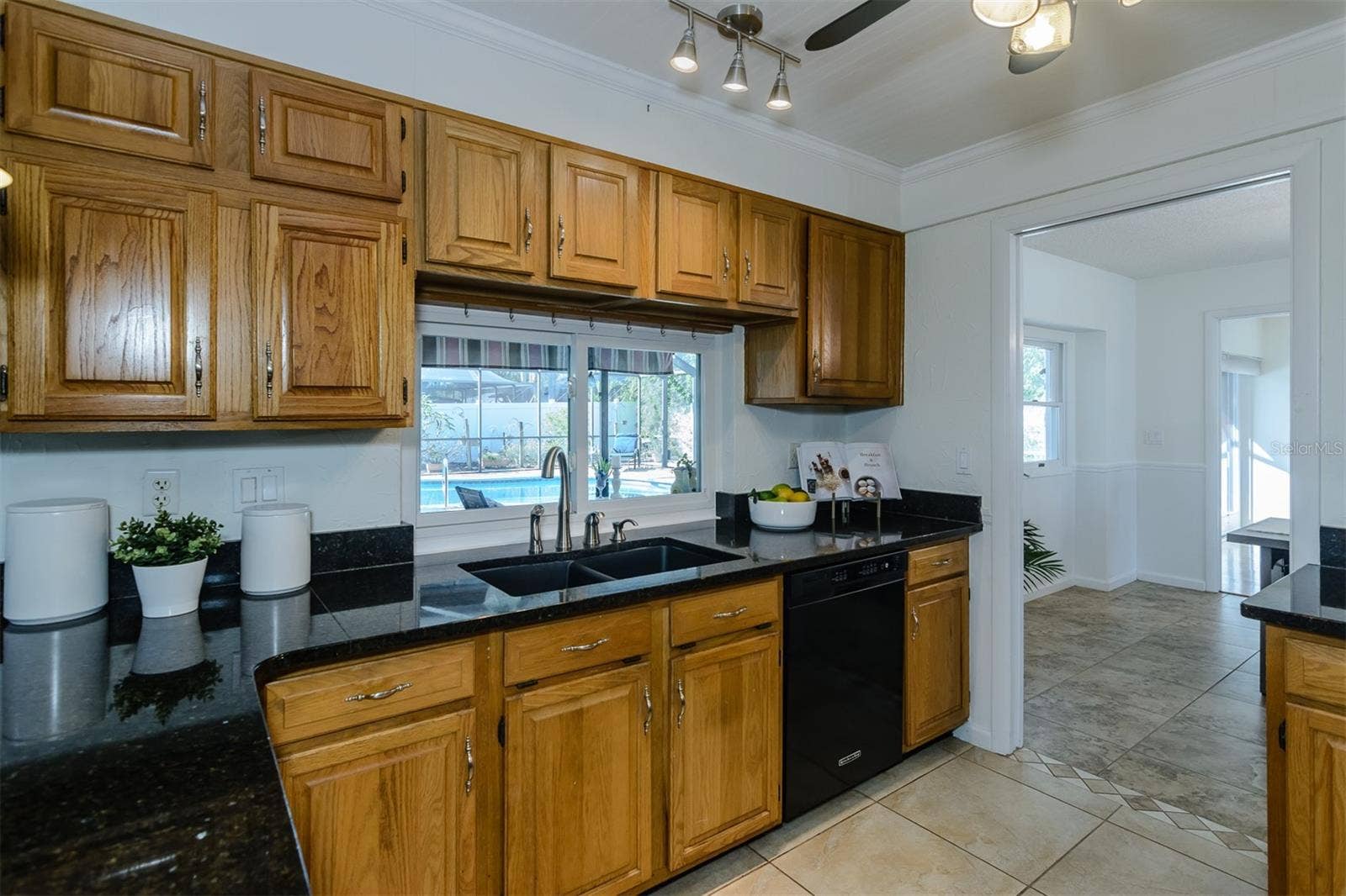 2977 AMBLEGLEN COURT, Clearwater, FL 33761